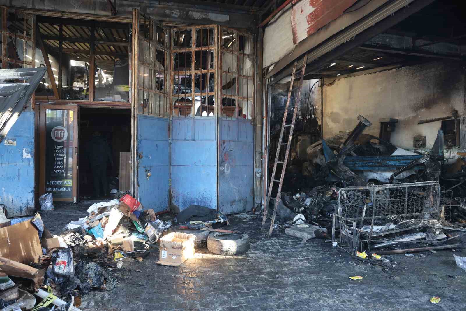hatayda 9 is yeri yanarak kullanilmaz hale geldi 1 NjMlnAZZ