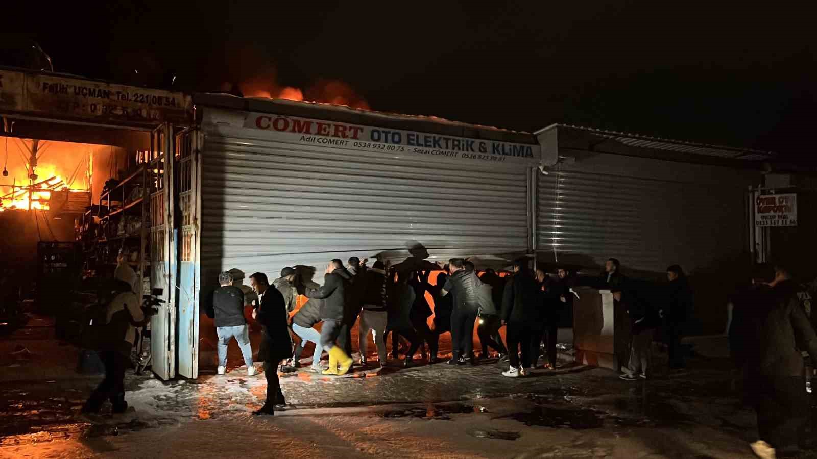 hatayda 9 is yeri yanarak kullanilmaz hale geldi 5 3EwMZN1G