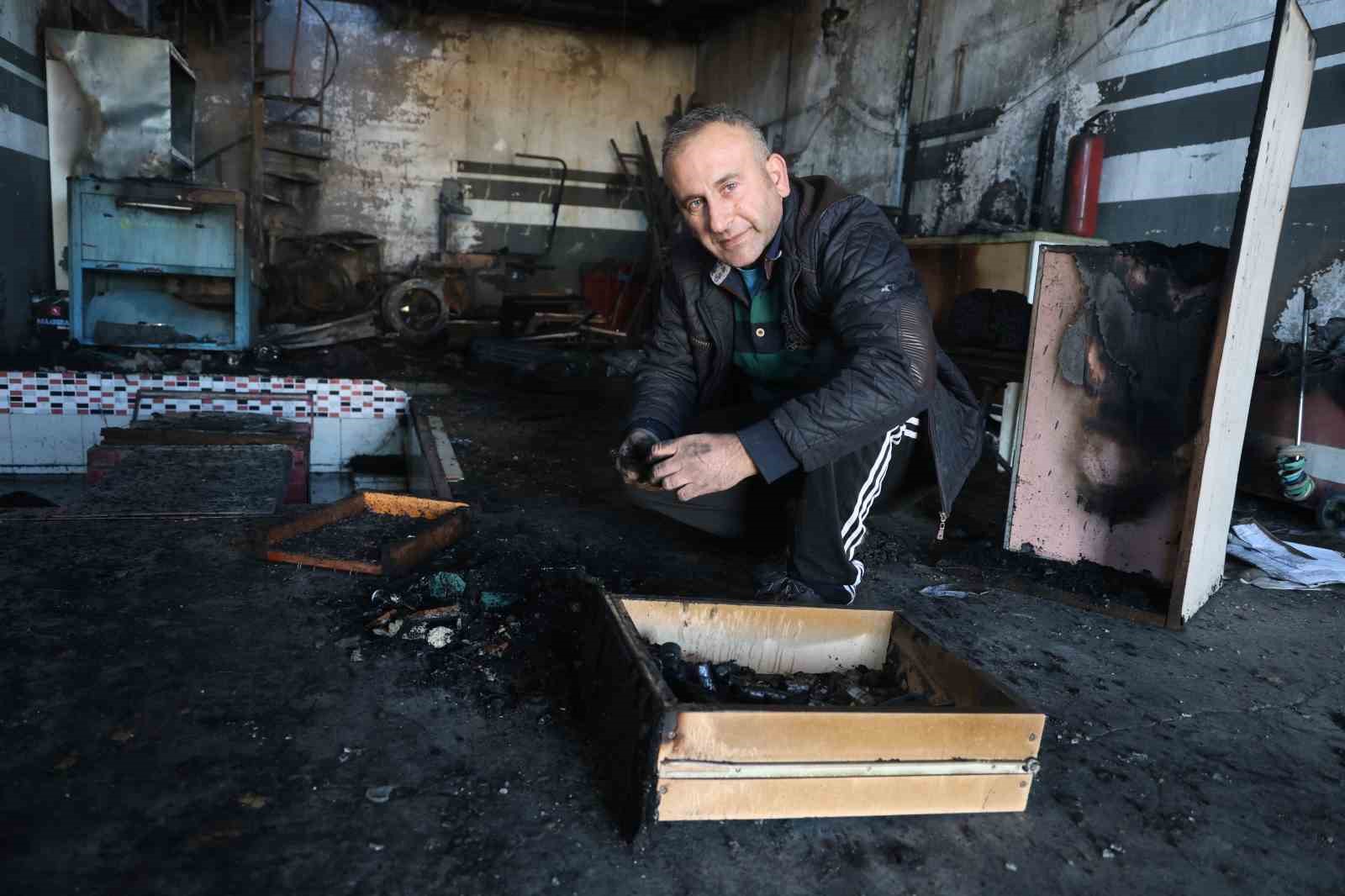 hatayda 9 is yeri yanarak kullanilmaz hale geldi 8