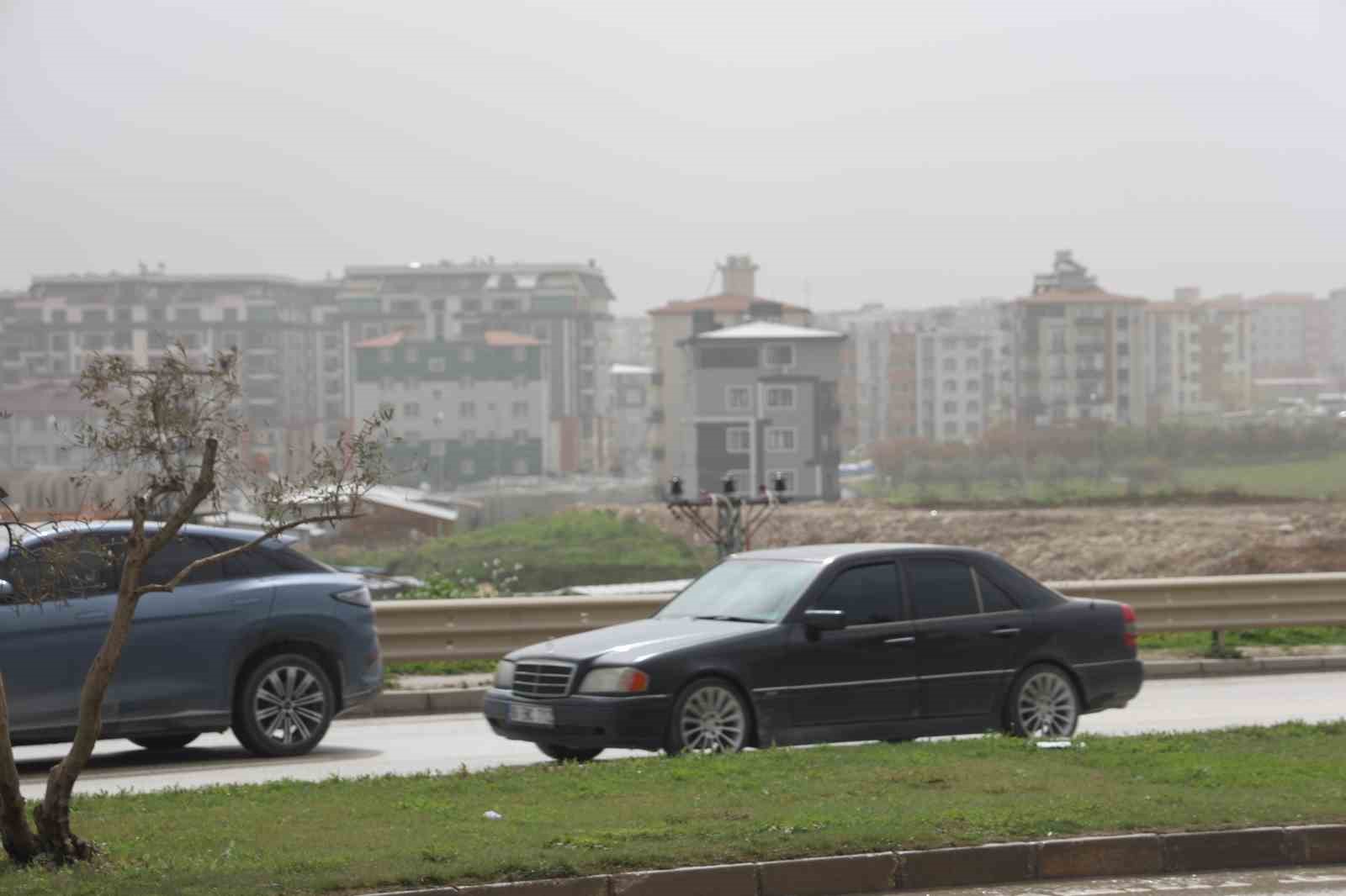 hatayda col tozu etkisini surduruyor 5 WY8iBFnI
