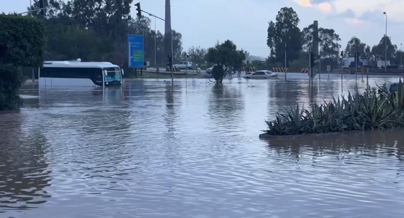 Hatay’da denizde hortum çıktı, karada etkili olan yağış sele neden oldu 9 hatayda denizde hortum cikti karada etkili olan yagis sele neden oldu 5 QRelDeJX