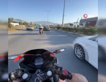 hatayda-devrilen-tir-yolu-trafige-kapatti-uzun-arac-kuyrugu-olustu-yM56PN82.jpg