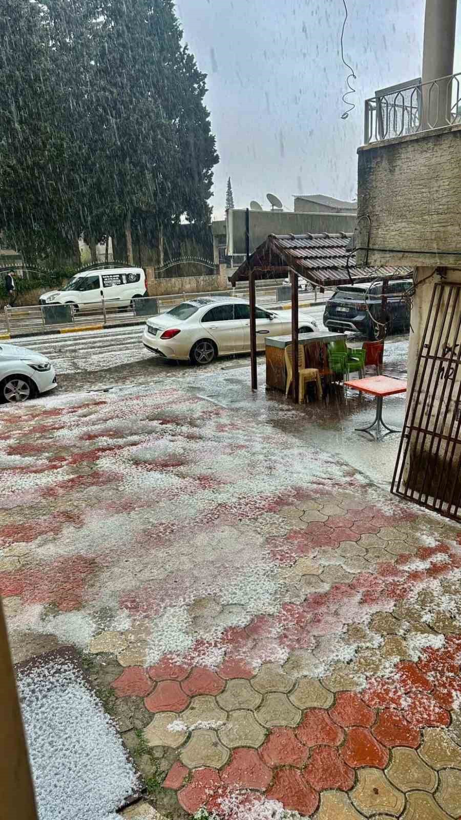 hatayda dolu ve saganak yagis sonrasi sel meydana geldi 4 MFJBnf7R