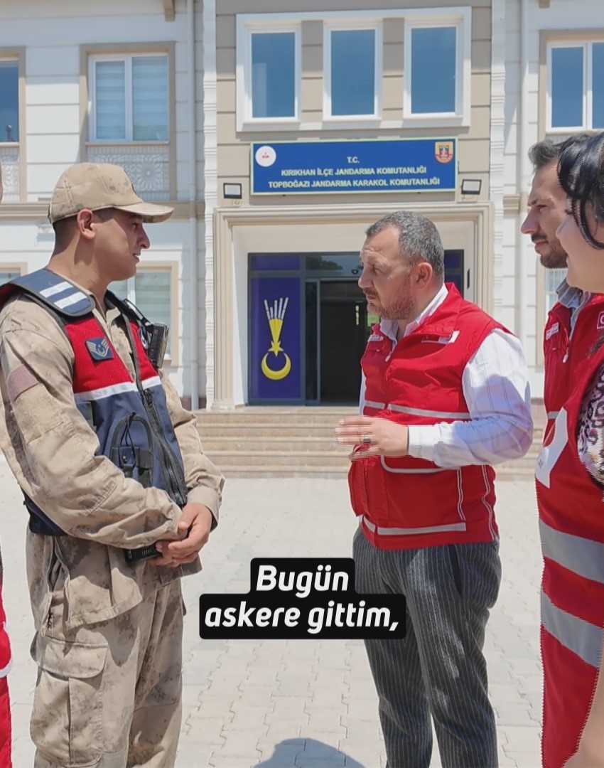 hatayda fiziksel engelli bestaminin asker olma hayali gercek oldu 3 emE3jUpw