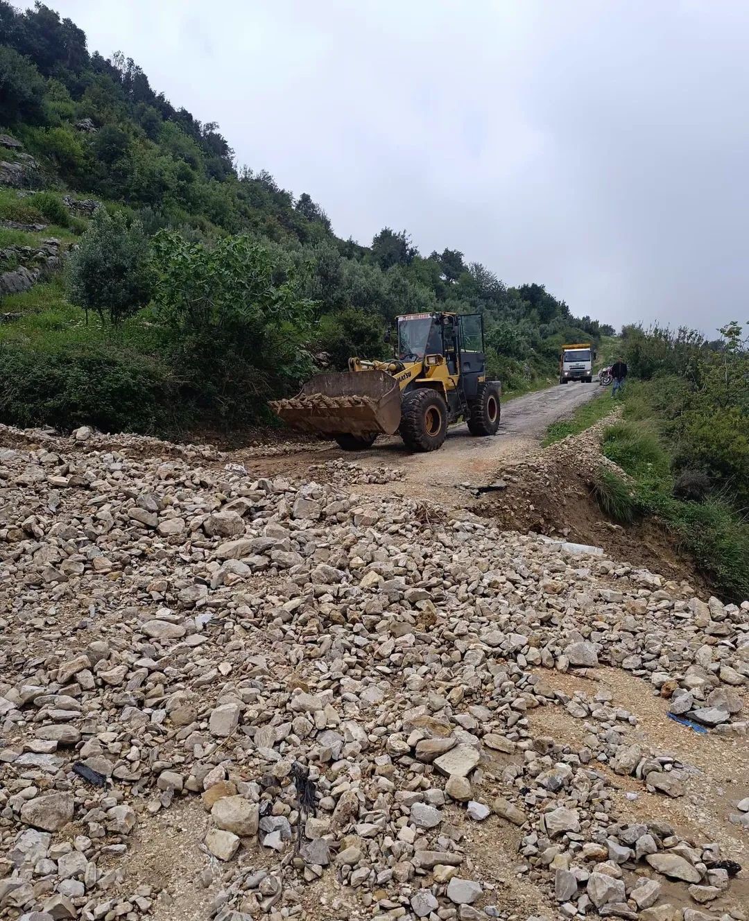Hatay’da heyelan yaşanan yol ulaşıma kapandı 7 hatayda heyelan yasanan yol ulasima kapandi 3 hzwzyf28