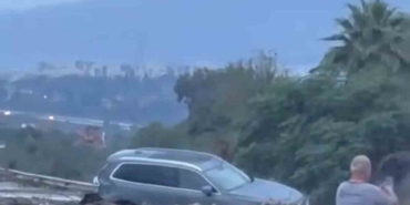 hatayda-heyelanin-kapattigi-otoyolda-ulasim-durdu-jhQeO5Ta.jpg