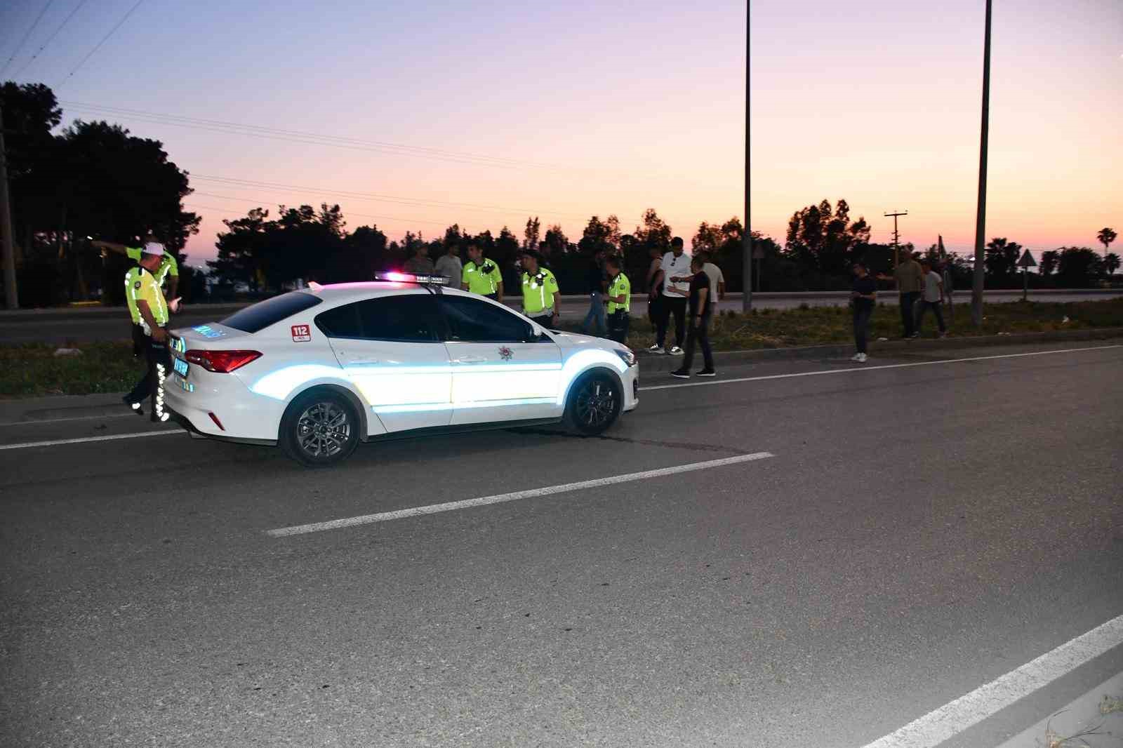 hatayda kontrolden cikan motosiklet devrildi 2 olu 4 Zq6ylNtN