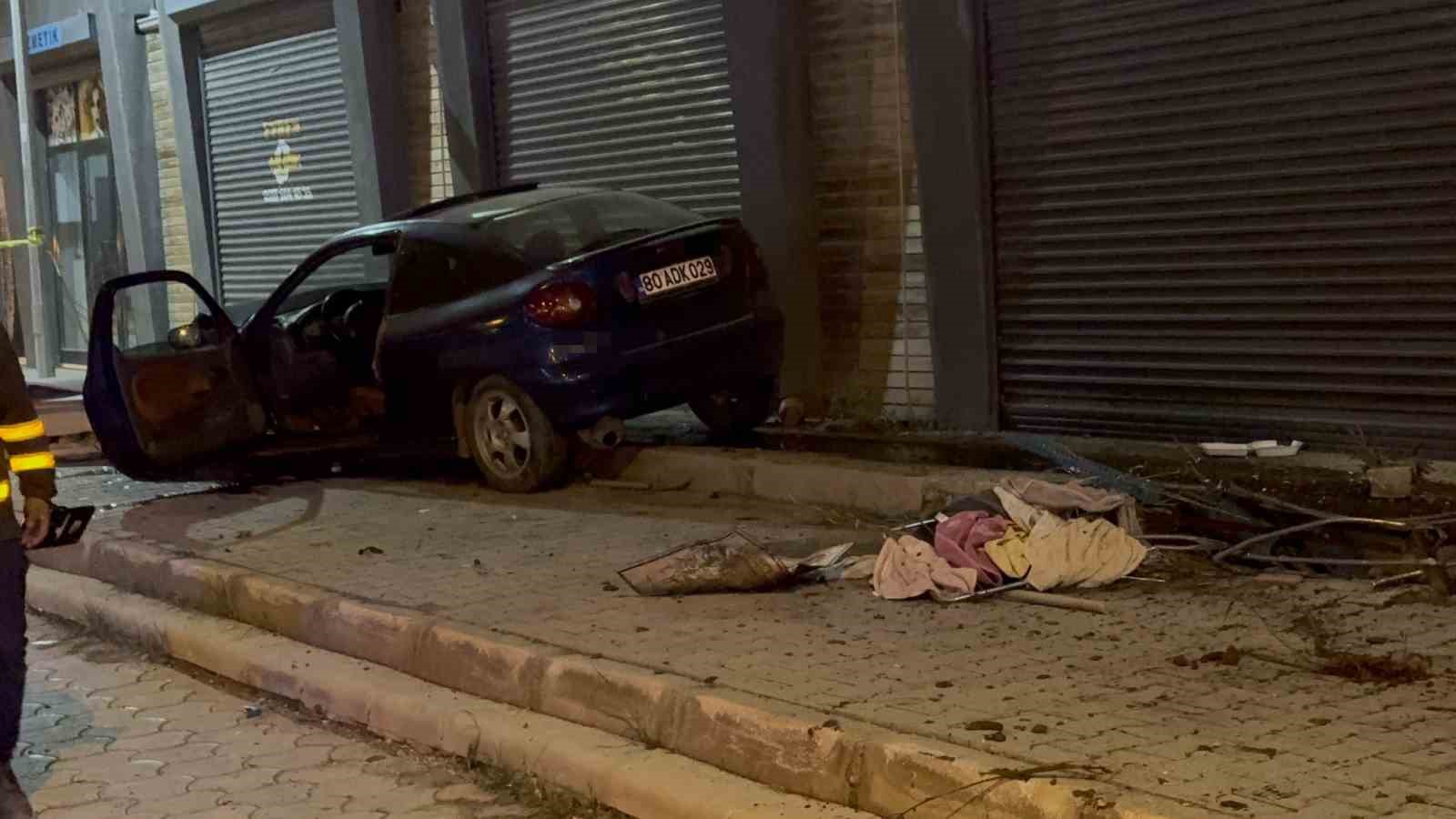 hatayda otomobil kaldirimdaki cocuga carpti 7 9zhihfq7