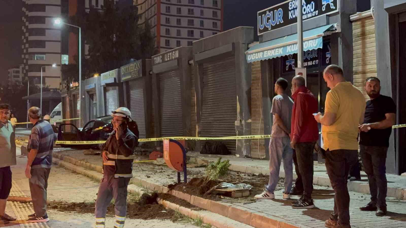 hatayda otomobil kaldirimdaki cocuga carpti 8