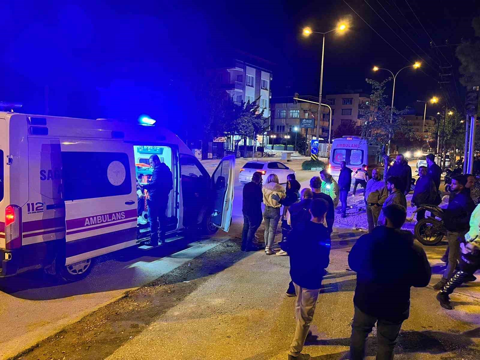 Hatay’da otomobille motosiklet çarpıştı: 3 yaralı 4 hatayda otomobille motosiklet carpisti 3 yarali 0