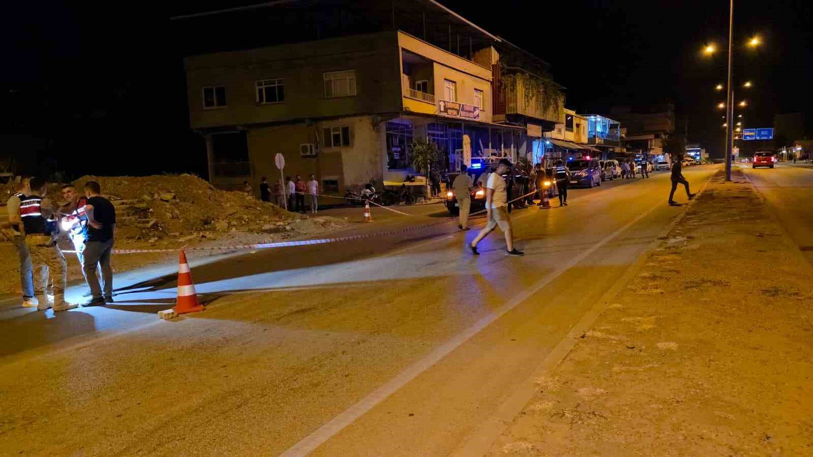 Hatay’da silahlı kavga kamerada: 2 yaralı 4 hatayda silahli kavga kamerada 2 yarali 0 5TbEWflQ