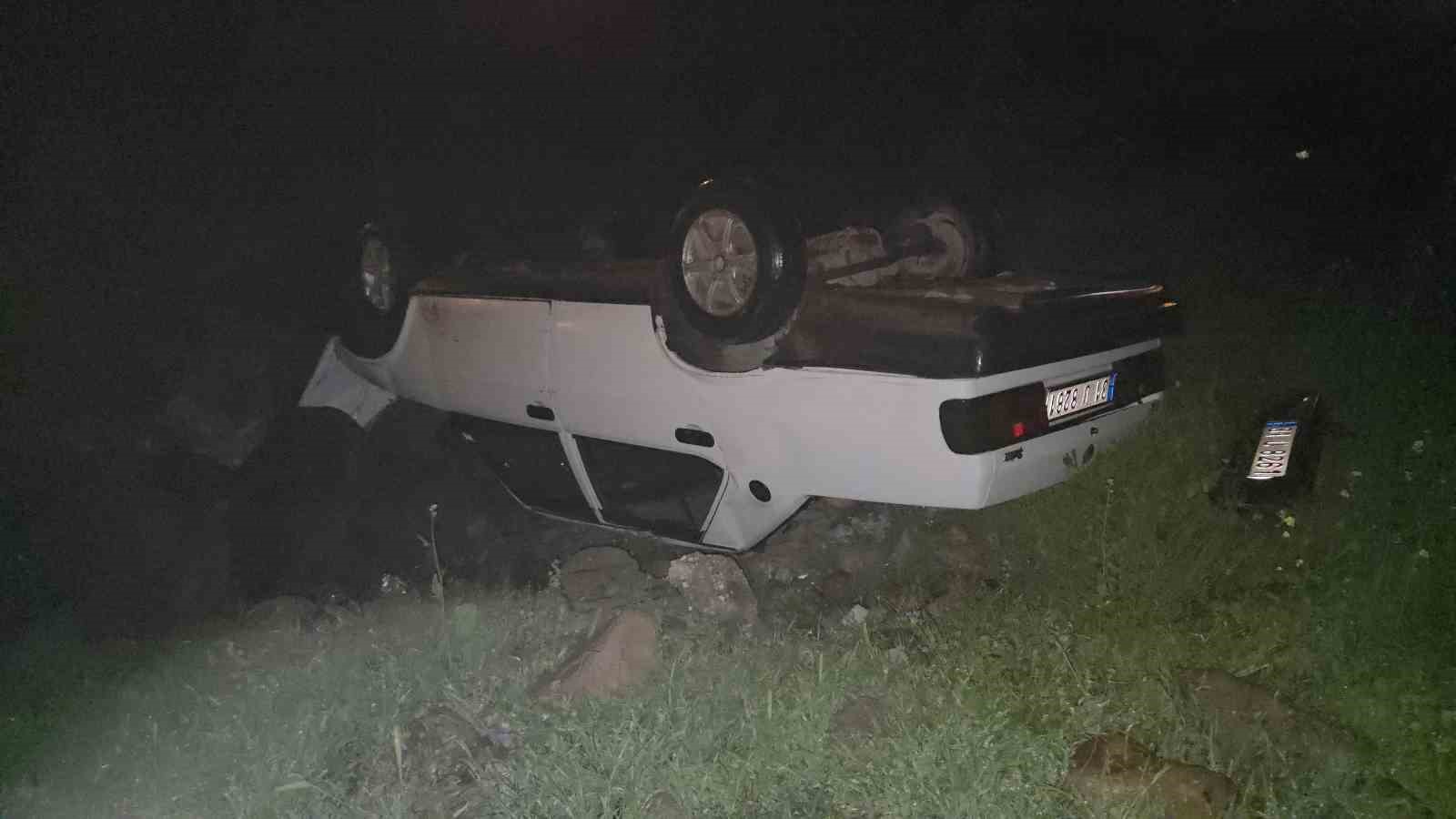 Hatay’da takla atan Fiat Tofaş ters döndü: 1 yaralı 4 hatayda takla atan fiat tofas ters dondu 1 yarali 0 GIPkzqYp