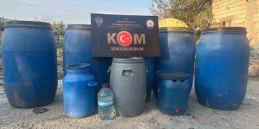 hatayda-yilbasi-oncesi-1020-litre-el-yapimi-alkol-ele-gecirildi-PTUIt5c1.jpg