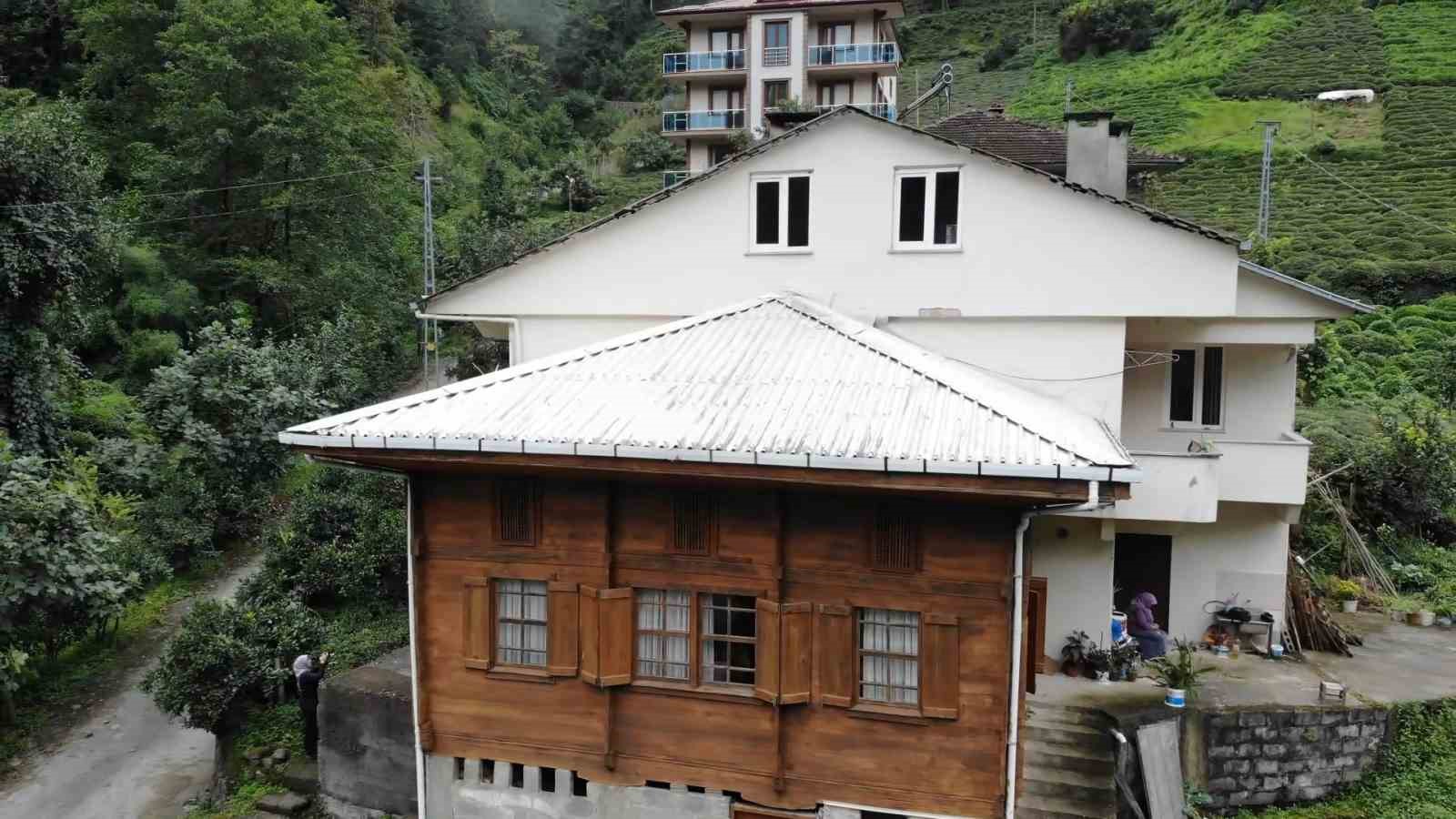 hatirasi var dediler baba evini yikmadan ekleme yaptilar 0 jLpwBy3L