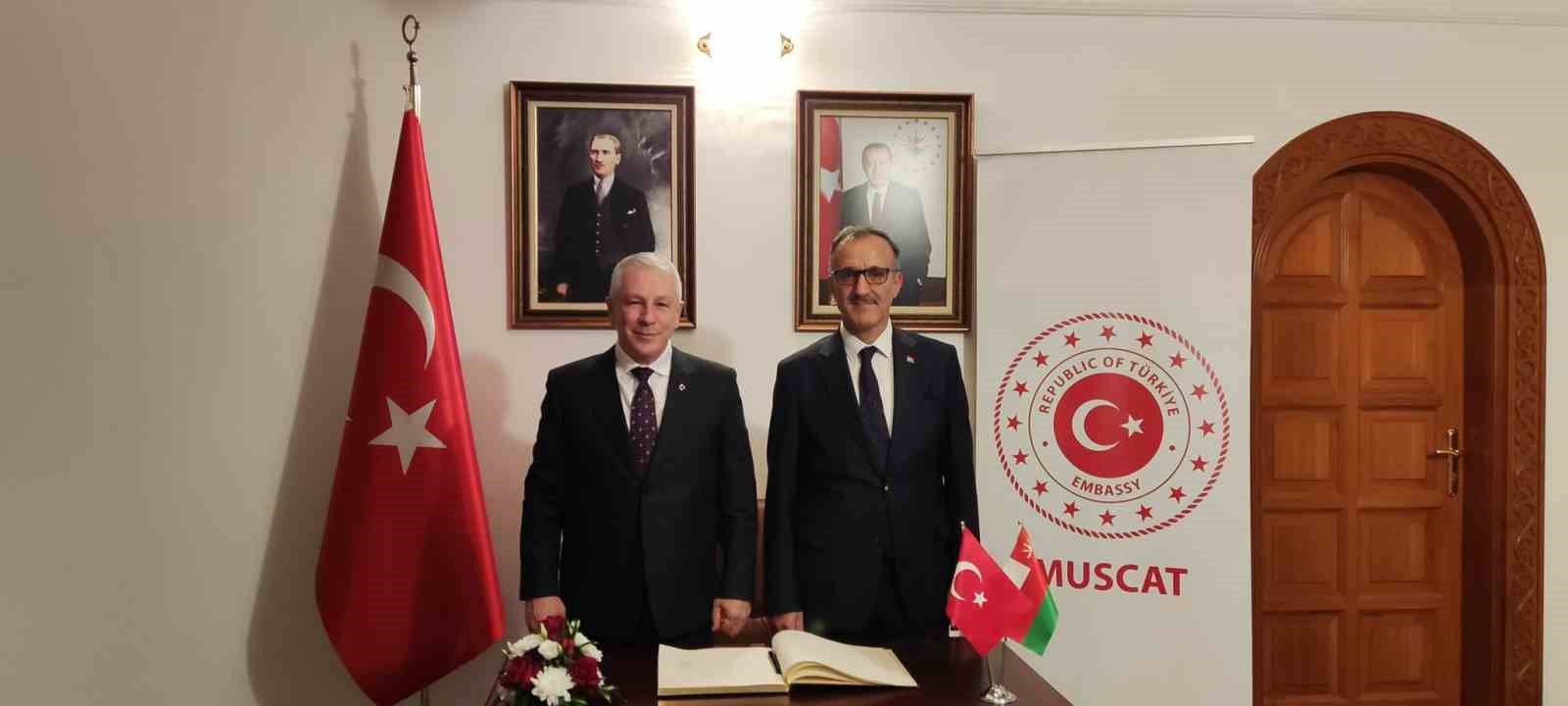hava kuvvetleri komutani kadioglundan ummana ziyaret 0 giXYdwCN
