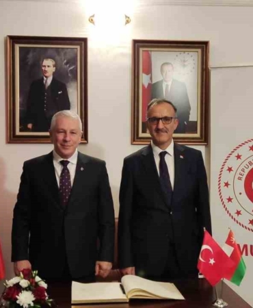 hava-kuvvetleri-komutani-kadioglundan-ummana-ziyaret-BBCczqID.jpg