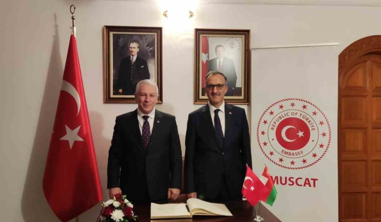hava-kuvvetleri-komutani-kadioglundan-ummana-ziyaret-BBCczqID.jpg