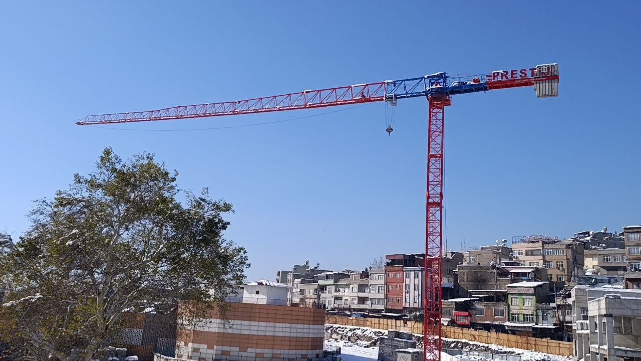 Hava sıcaklığı eksilere düştü, inşaatlarda çalışmalar durma noktasında geldi 5 hava sicakligi eksilere dustu insaatlarda calismalar durma noktasinda geldi 1 nPVmuNTF