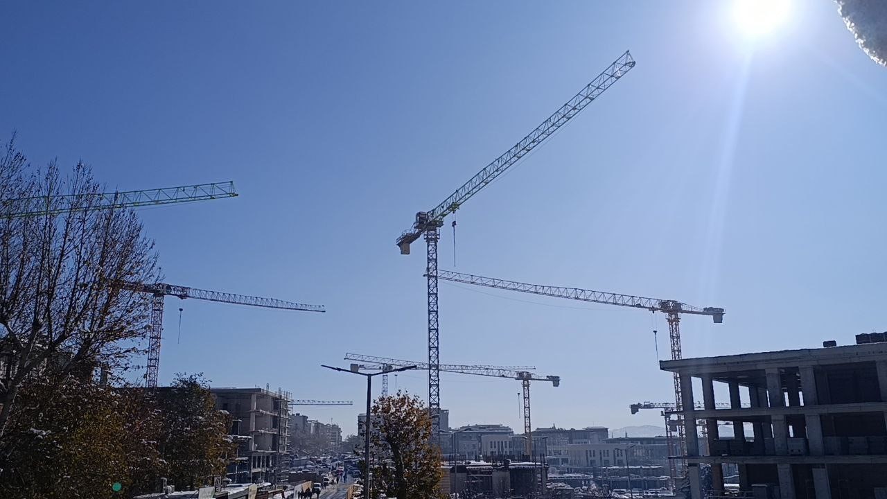 Hava sıcaklığı eksilere düştü, inşaatlarda çalışmalar durma noktasında geldi 6 hava sicakligi eksilere dustu insaatlarda calismalar durma noktasinda geldi 2 fgWbD18q
