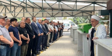 havai-fisek-fabrikasindaki-patlamada-hayatini-kaybeden-isci-son-yolculuguna-ugurlandi-KtLMG2Rb.jpg