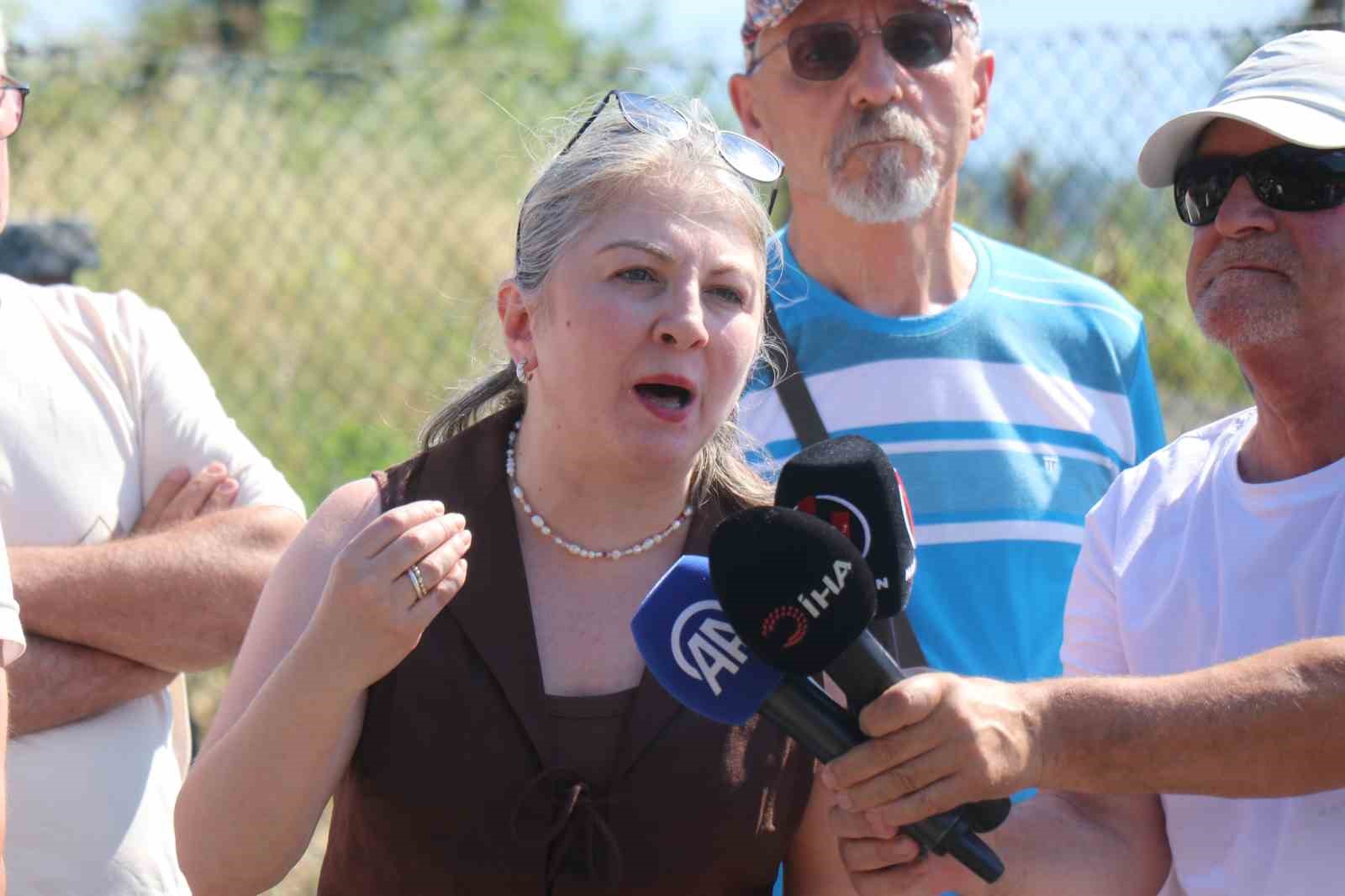 havai fisek fabrikasindaki patlamada hayatini kaybeden isciler anildi 2 ACurfiLC