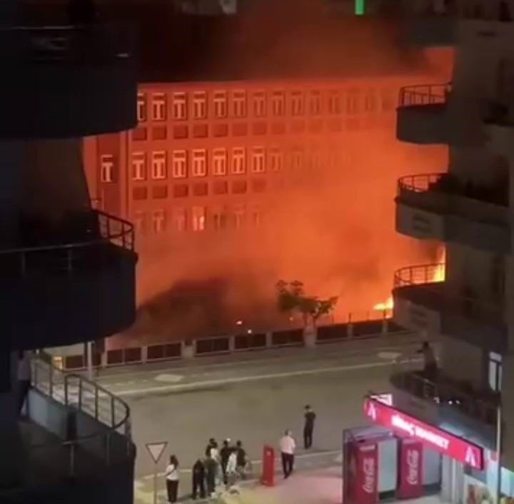 Havai fişekli kutlama faciaya neden oluyordu 5 havai fisekli kutlama faciaya neden oluyordu 1 Au3leWj4