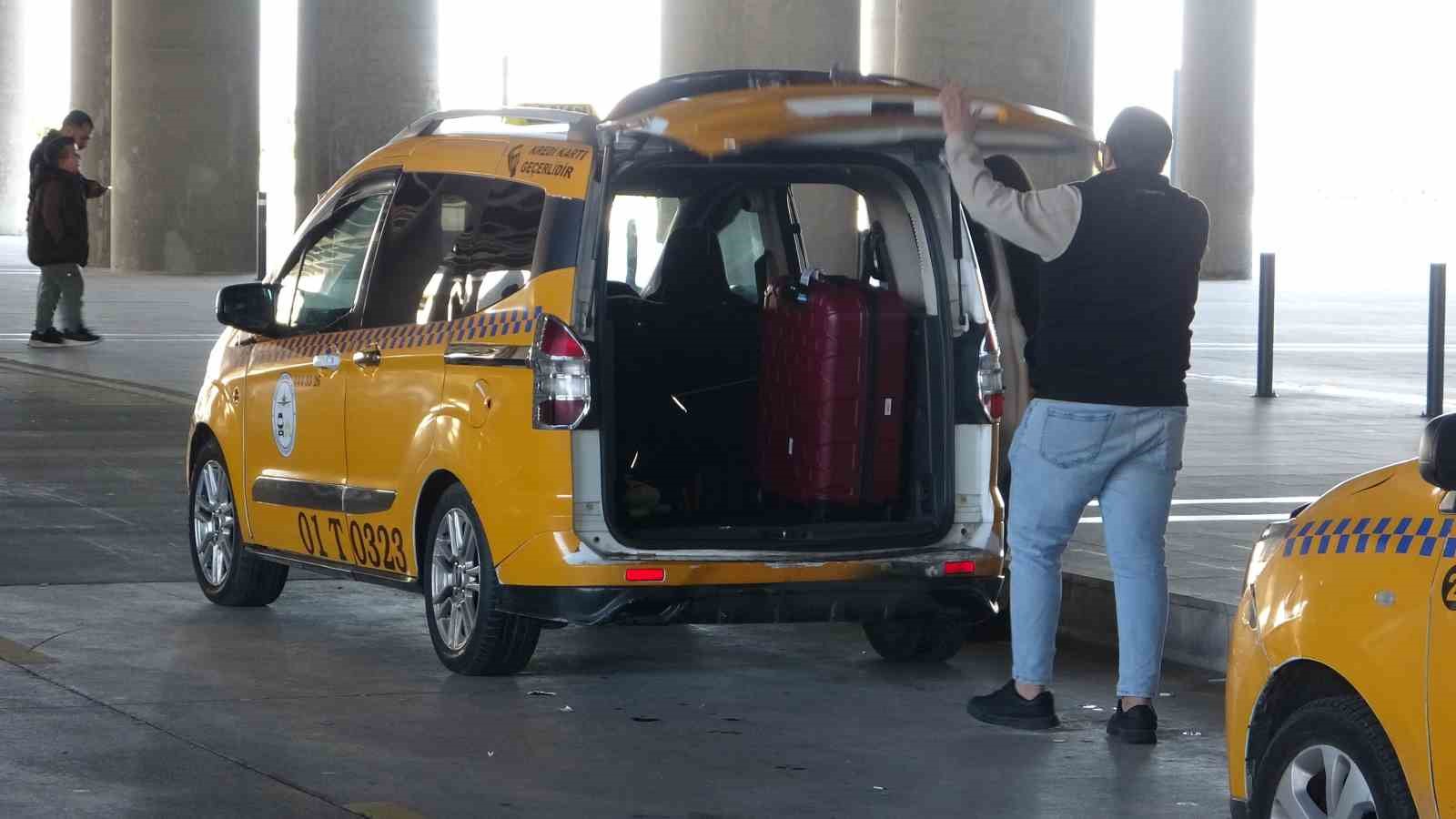 havalimani taksicileri korsandan sikayetci 3 vyUflIB7