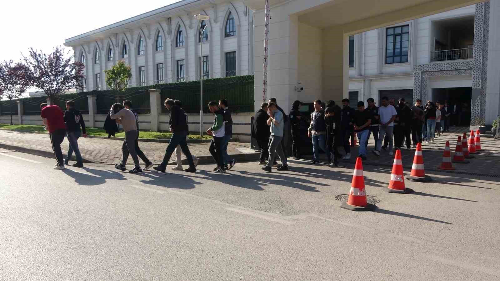 Hayalet dolandırıcı, seyyar çağrı merkezini sırtlayıp otel otel gezmiş 6 hayalet dolandirici seyyar cagri merkezini sirtlayip otel otel gezmis 2
