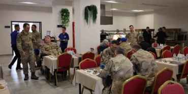 hayalindeki-uniformayi-giydi-serkanin-mutlulugu-gozleri-doldurdu-ijwRZQec.jpg