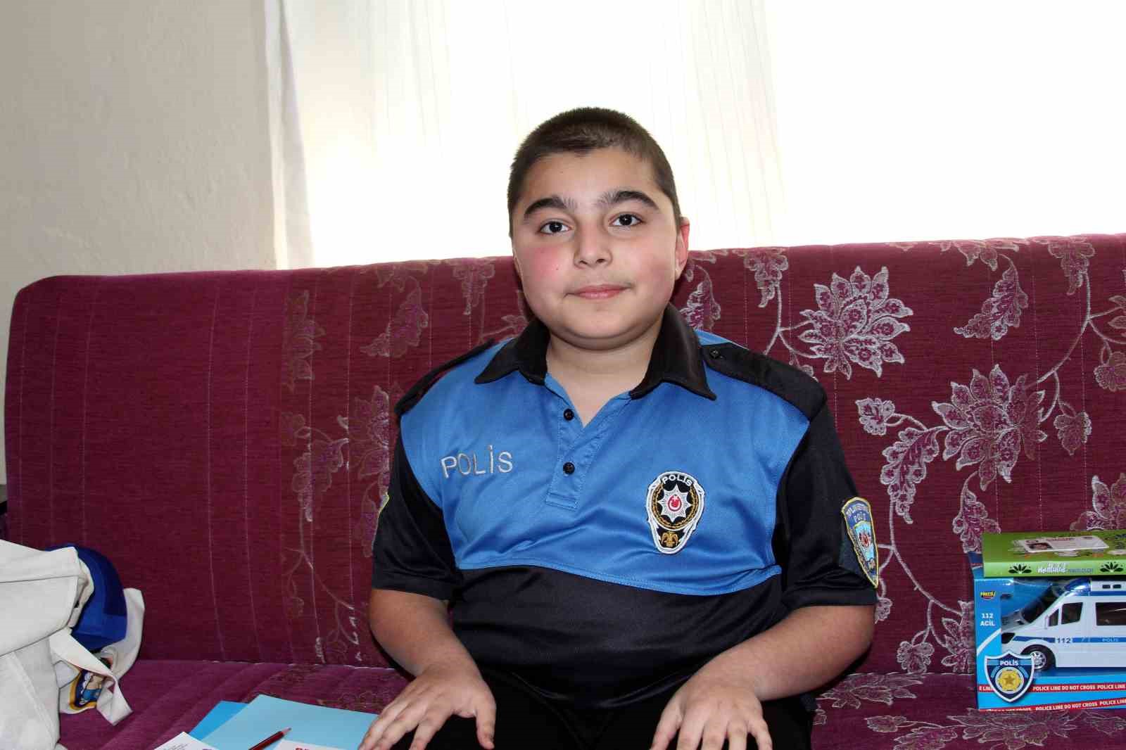 hayaline kavustu polis oldu 1 WU96pnTJ