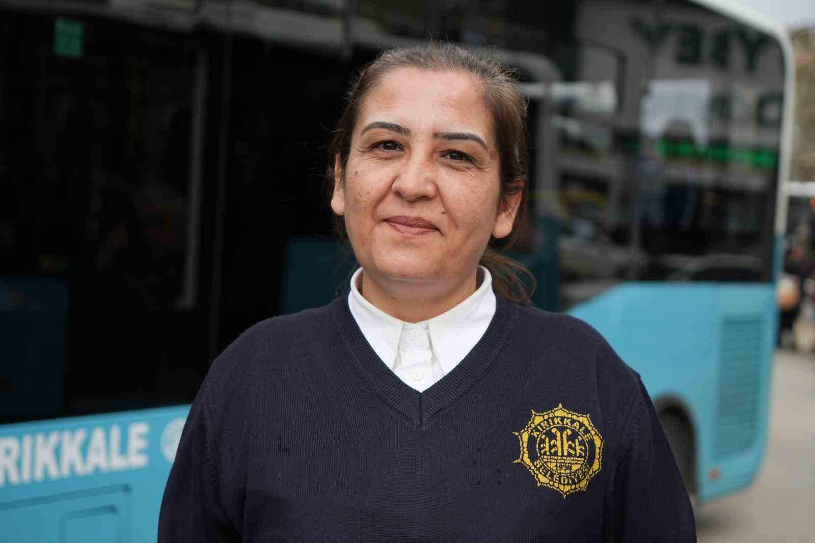 hayaliydi basardi sehrin ilk kadin otobus soforu oldu 6 aS3kQnph