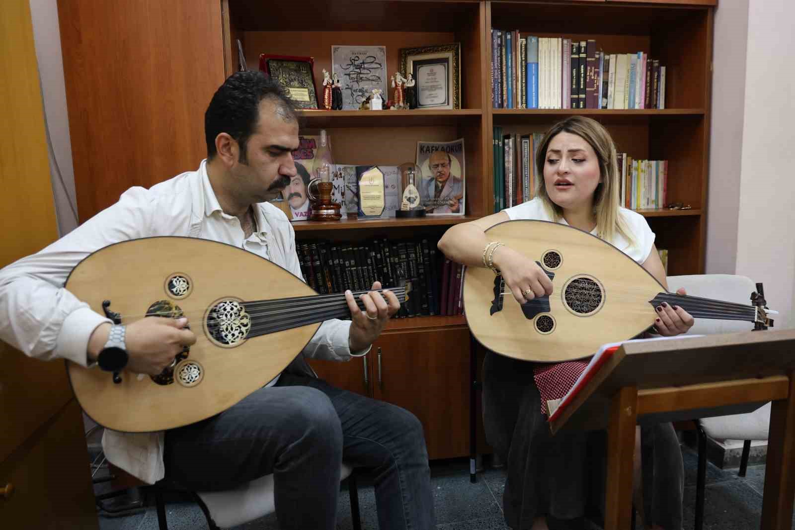hayallerinden vazgecmedi beyaz onlugunu cikartip tekrar okula basladi 4 MABP5Kjr