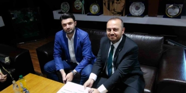 hayat-hastanesinden-bursaspora-destek-ziyareti-XBZ4SIQs.jpg
