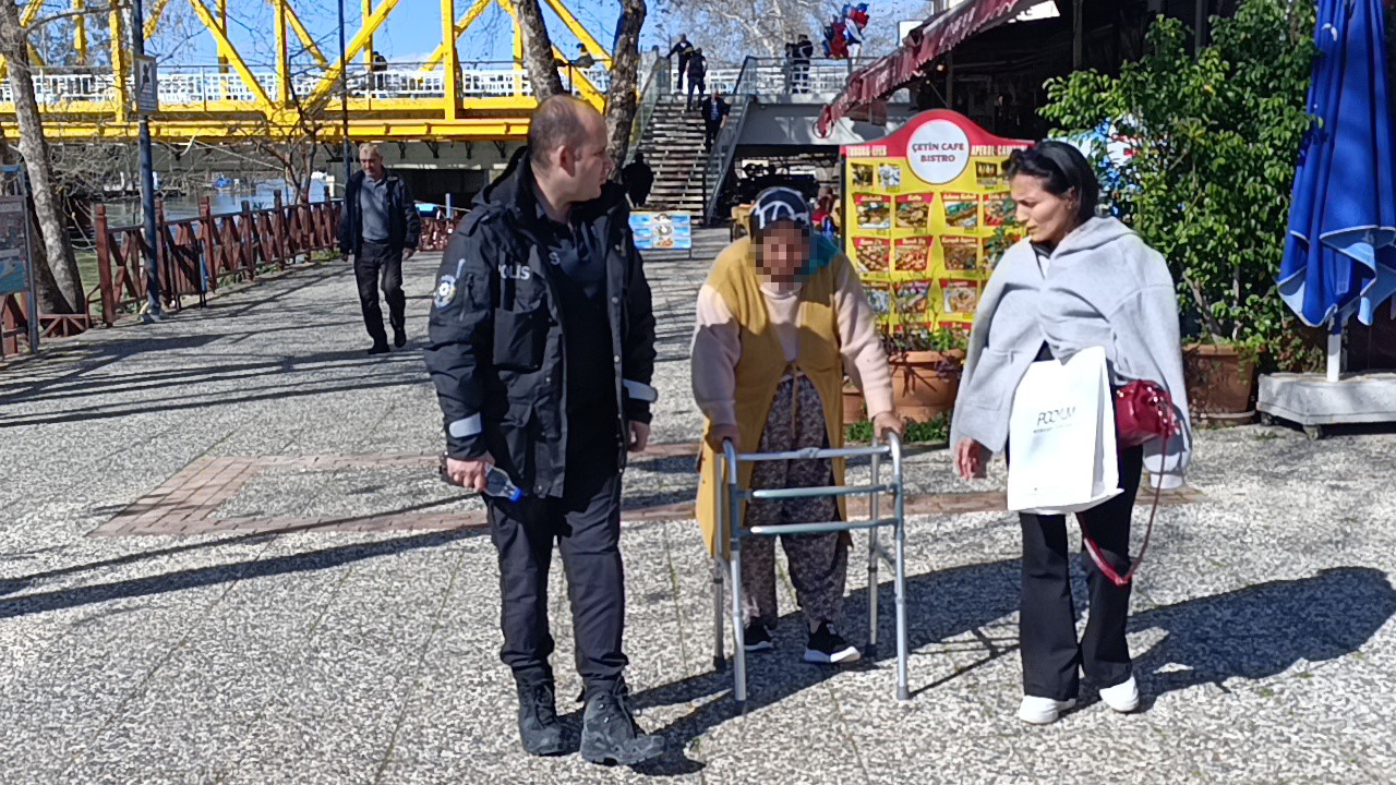 hayatina son vermek istedi kurtarilinca beni siginma evine goturun diye yalvardi 0 seDBngcK