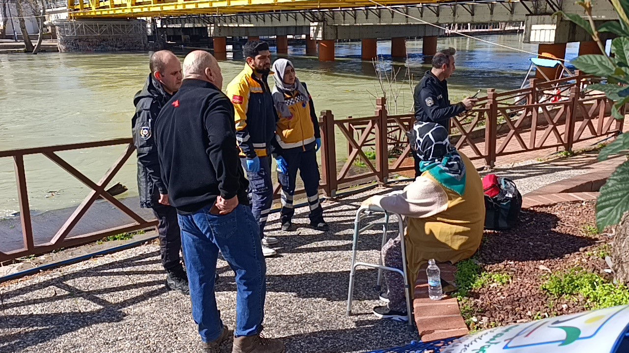 hayatina son vermek istedi kurtarilinca beni siginma evine goturun diye yalvardi 4 nMzEESBF