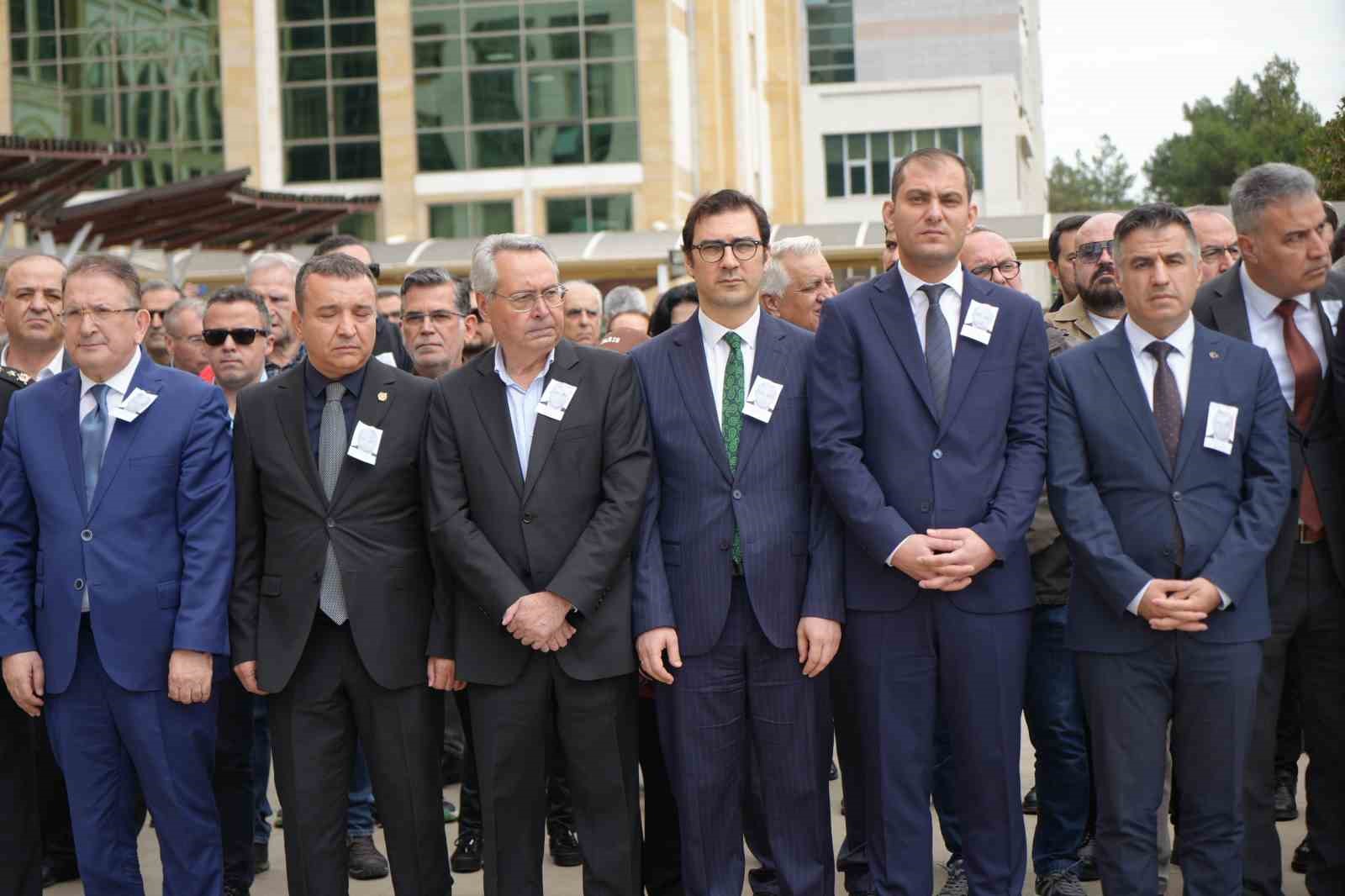 Hayatını kaybeden Cumhuriyet Savcısı Gadem Taş’a adliyede hüzünlü veda 5 hayatini kaybeden cumhuriyet savcisi gadem tasa adliyede huzunlu veda 1 Xya13jRR