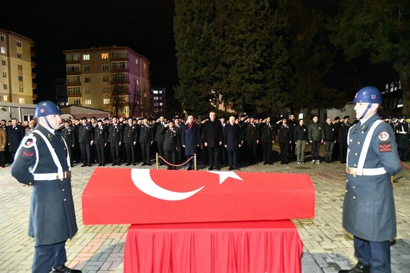 hayatini kaybeden jandarma uzman cavus icin toren duzenlendi 2 G1JN4y6D