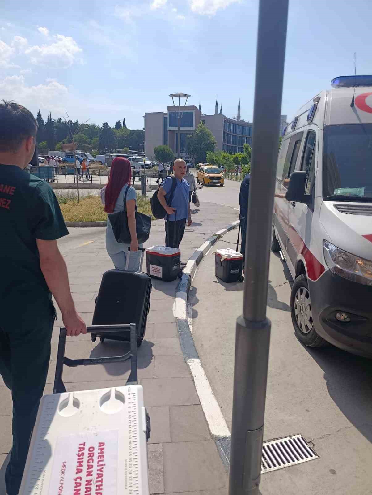 Hayattayken bağışladı, vefatıyla umut dağıttı 11 hayattayken bagisladi vefatiyla umut dagitti 7 KpEXuTyE