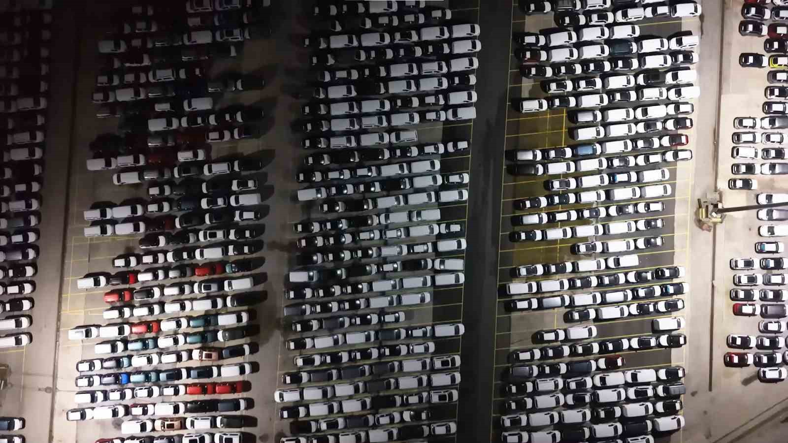 Haydarpaşa Limanı’nda gece mesaisi: 2026 model araçlar limana indirildi 4 haydarpasa limaninda gece mesaisi 2026 model araclar limana indirildi 0 QrhtzWHm