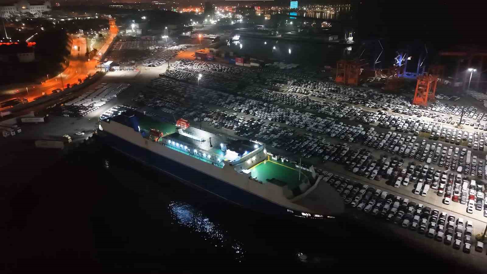 Haydarpaşa Limanı’nda gece mesaisi: 2026 model araçlar limana indirildi 8 haydarpasa limaninda gece mesaisi 2026 model araclar limana indirildi 4 bv12UwVs
