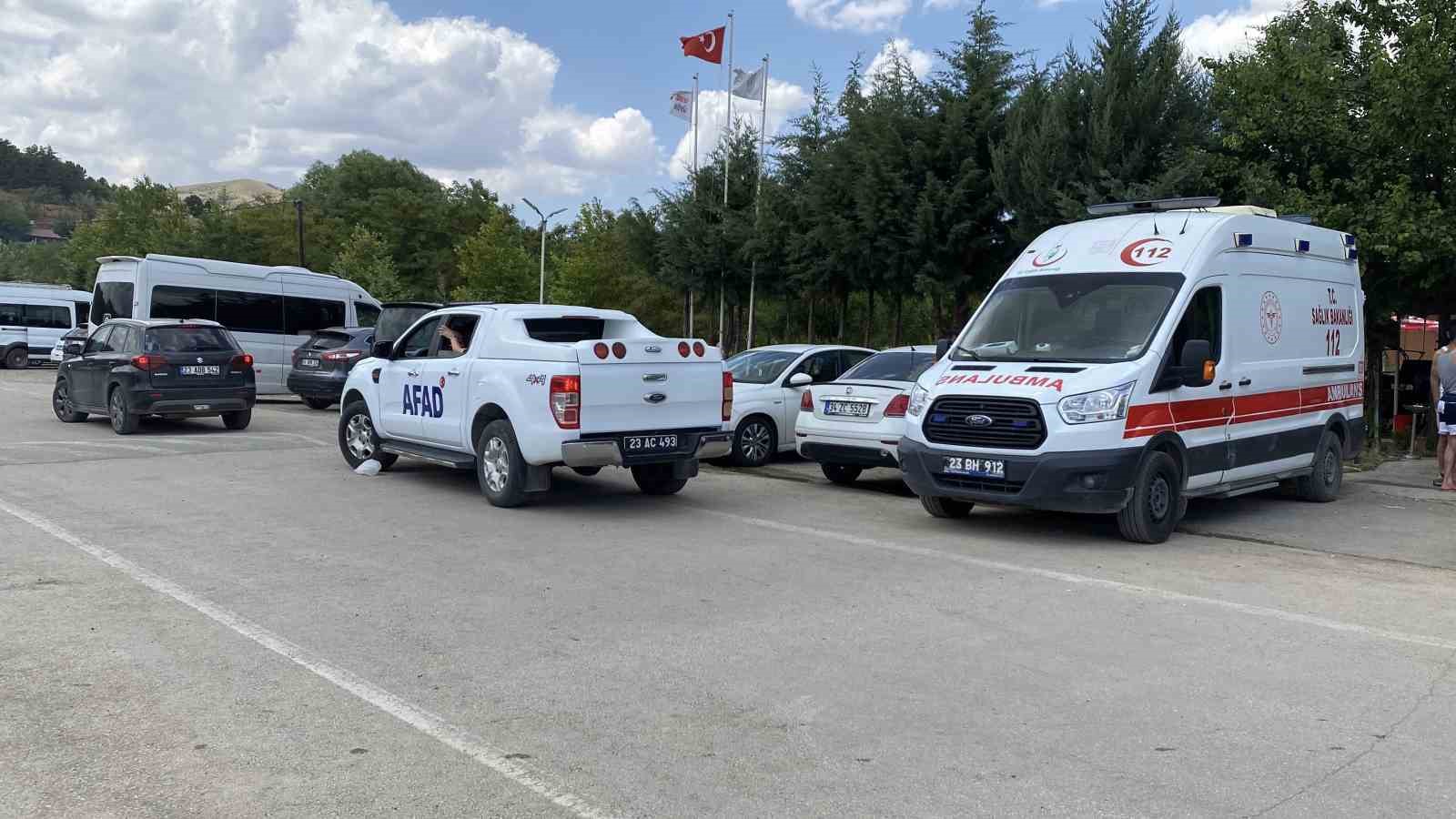 hazar golunde gezi teknesi batti 7 kisi kurtarildi 0 rdcwpfUF