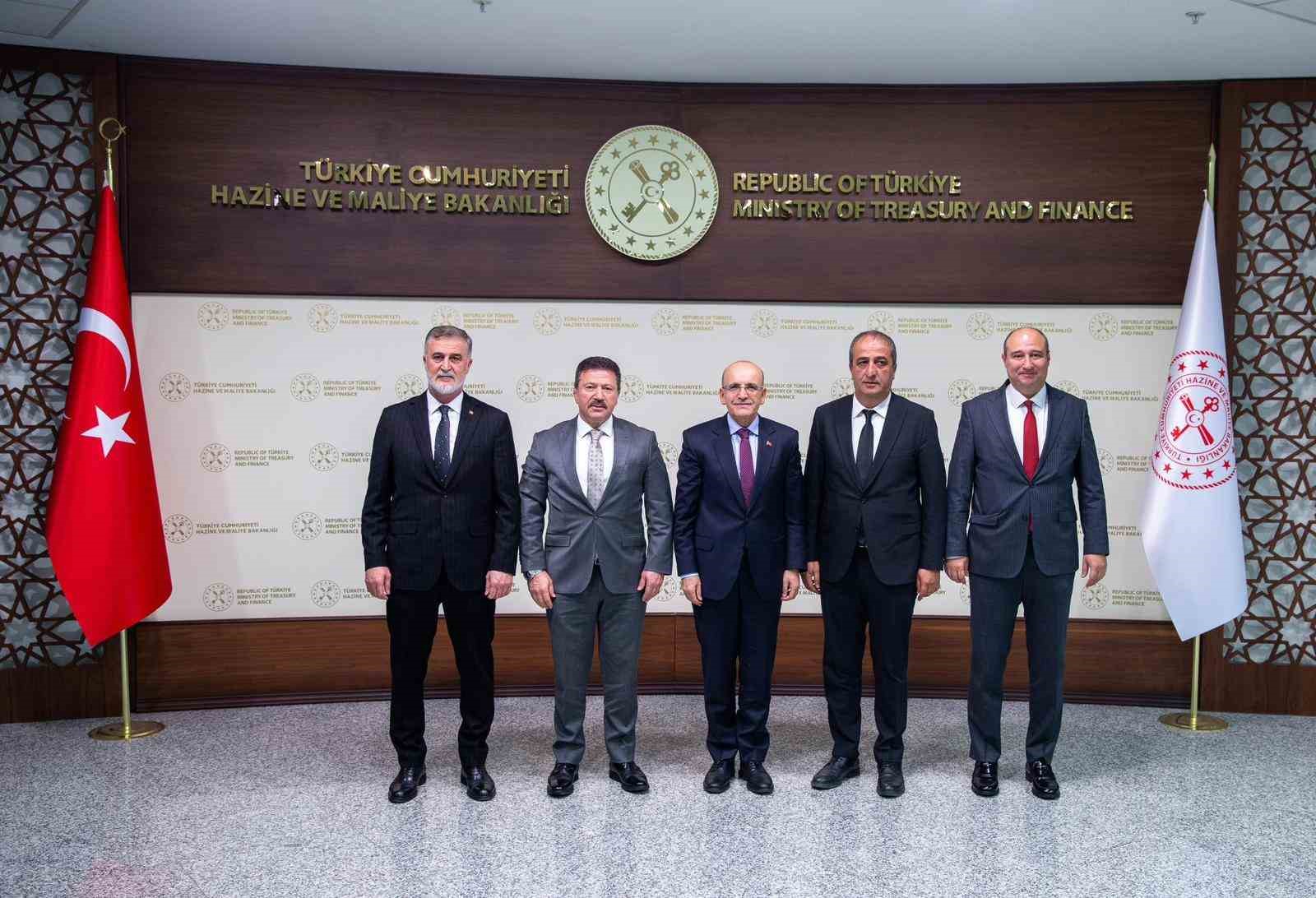 hazine ve maliye bakani simsek tsof genel baskani yigineri kabul etti 0 fMmRDWaL