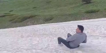 haziran-ayinda-kar-eglencesi-goruntulendi-k2ggJxtQ.jpg