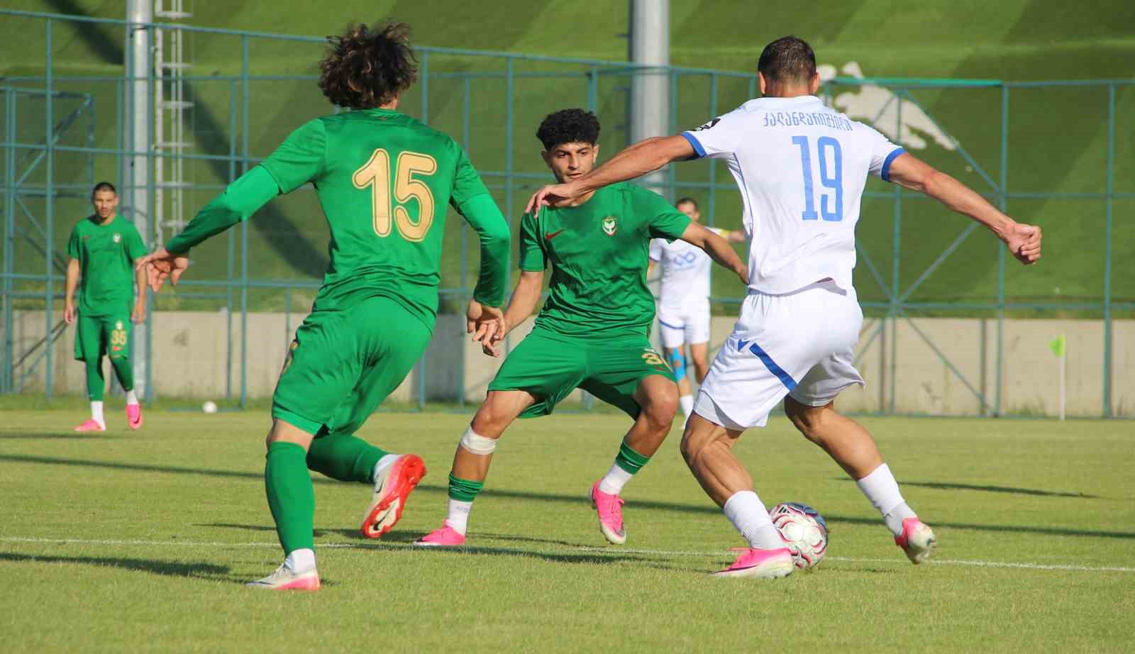 Hazırlık maçı: Amed Sportif Faaliyetler: 0 - FC Dinamo Batumi: 2 9 hazirlik maci amed sportif faaliyetler 0 fc dinamo batumi 2 5 GgG7rHO5