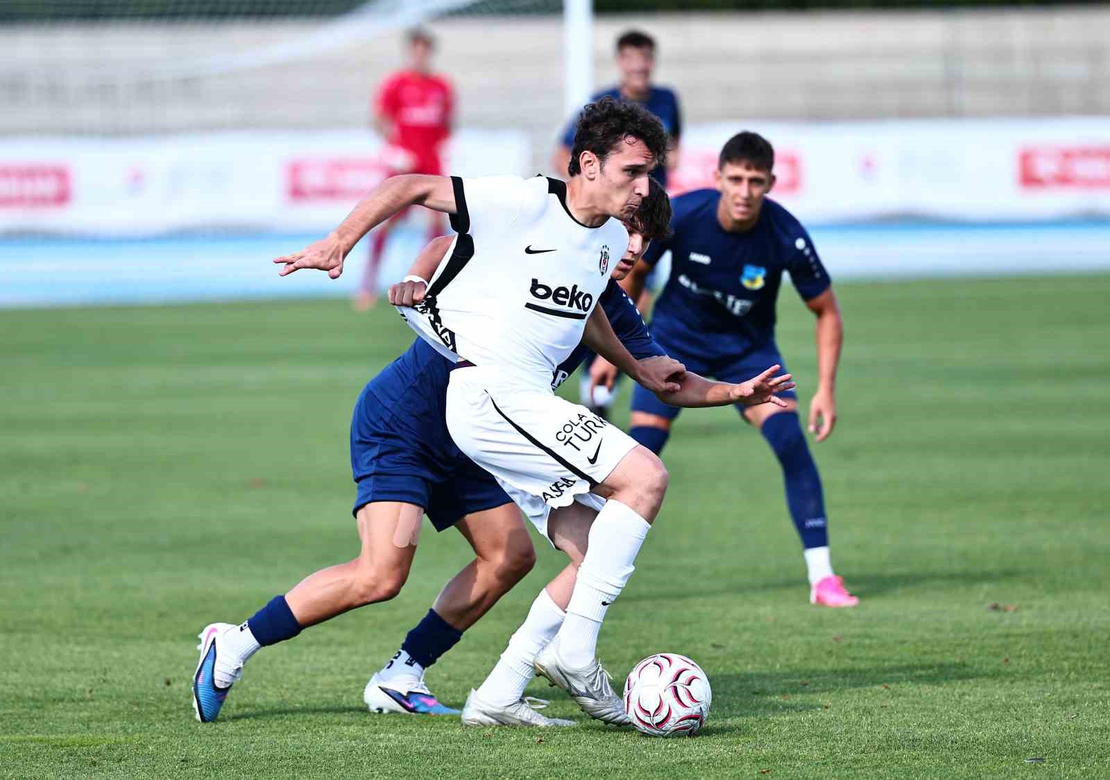 Hazırlık maçı: Beşiktaş: 2 - Gyirmot: 1 8 hazirlik maci besiktas 2 gyirmot 1 4 fLhElNYn