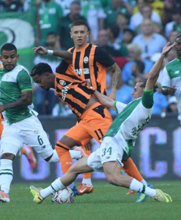 hazirlik-maci-bursaspor-0-shakhtar-donetsk-0-CJKqsmxW.jpg