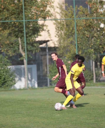 hazirlik-maci-eyupspor-1-bandirmaspor-1-wCD6AZaT.jpg