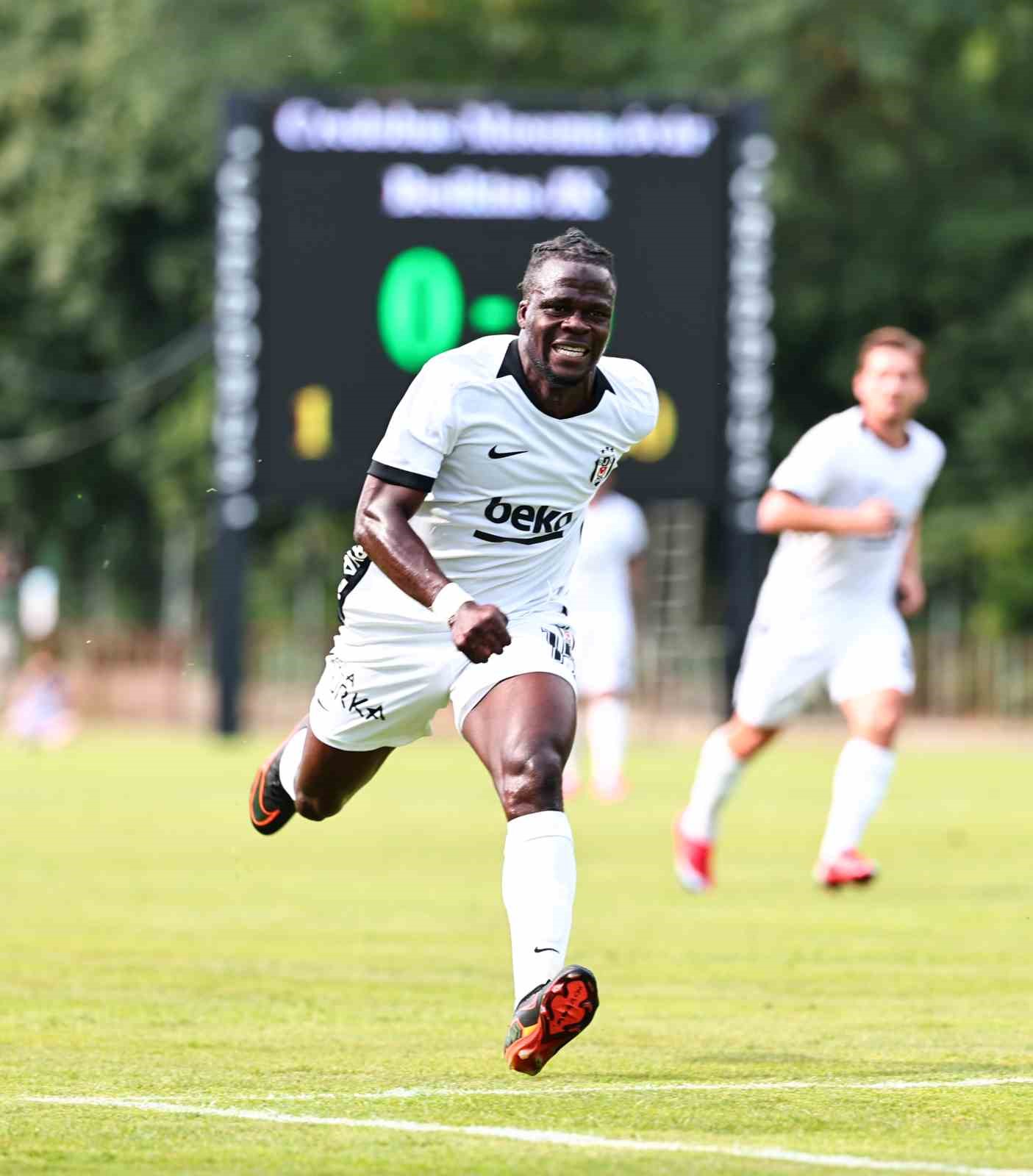 hazirlik maci mte 1904 kft 0 besiktas 0 10 wd78V62n