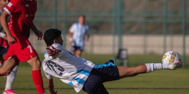 hazirlik-maci-persepolis-1-pyramids-fc-0-tr9BH8rG.jpg