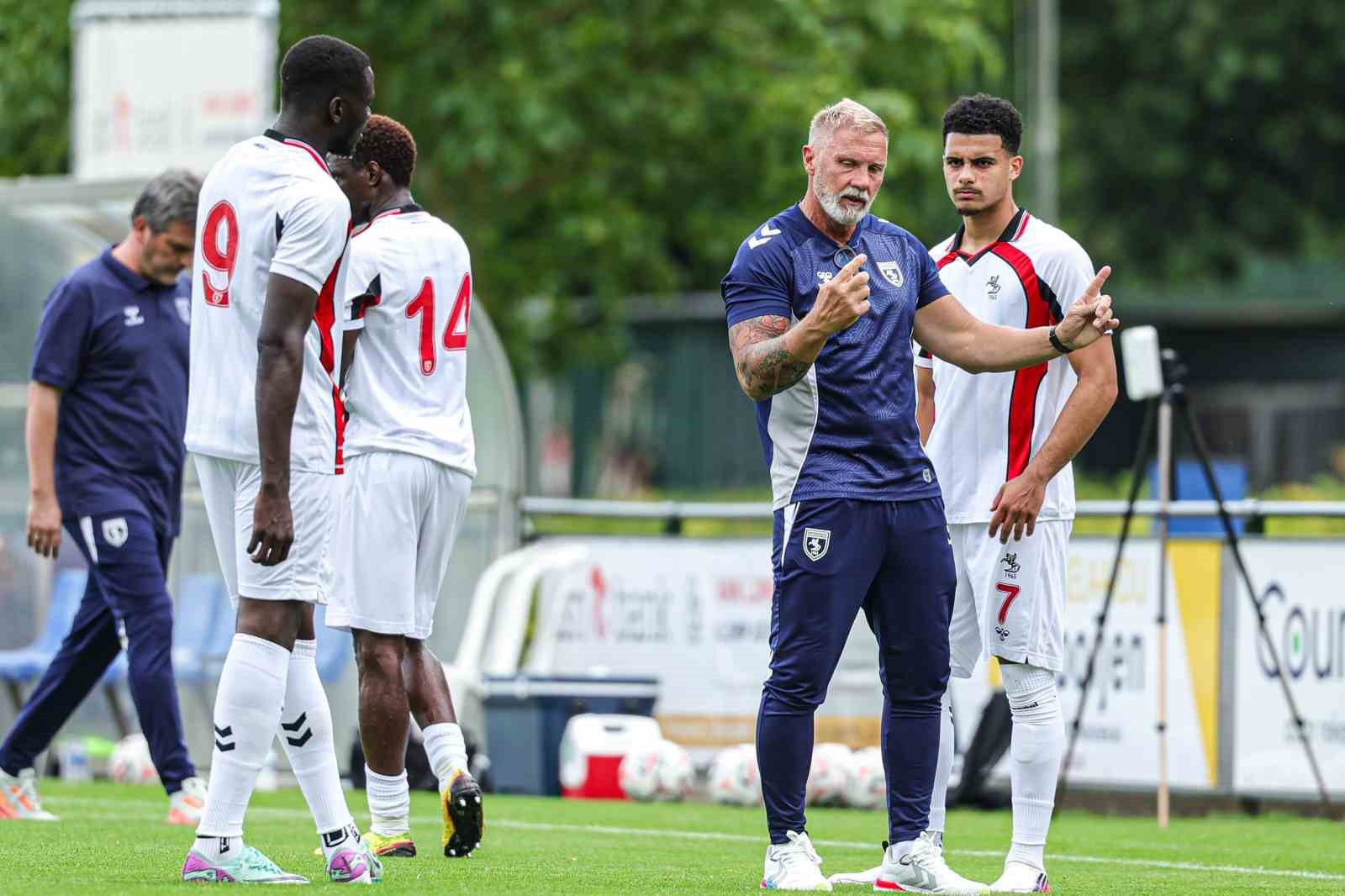 Hazırlık maçı: Samsunspor: 0 - RAAL La Louvire: 0 6 hazirlik maci samsunspor 0 raal la louvire 0 2